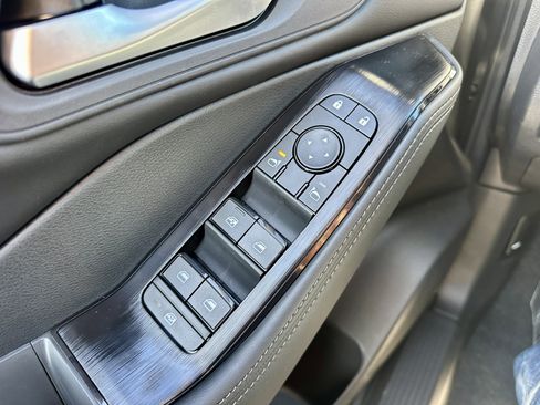 New 2026 Nissan Rogue SV AWD/4WD image 27