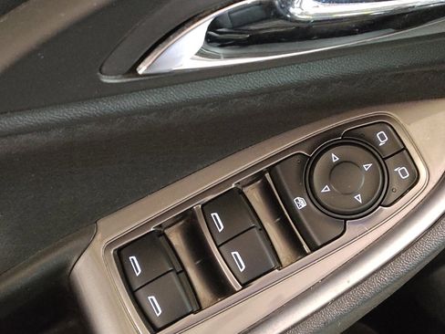 Used 2019 Chevrolet Malibu LS image 27