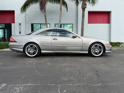 Used 2005 Mercedes-Benz CL 65 AMG image 2