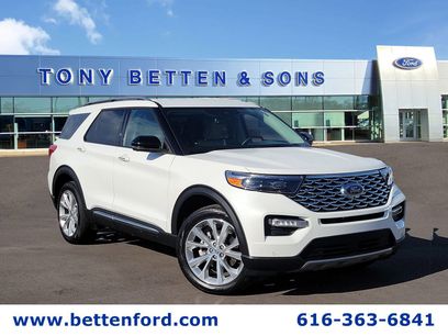 Certified 2022 Ford Explorer Platinum w/ Equipment Group 601A