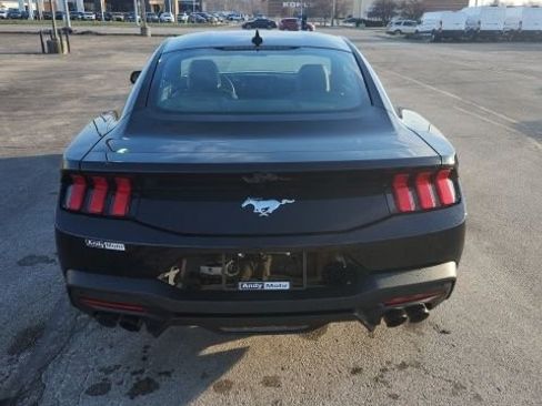 New 2026 Ford Mustang Coupe image 6