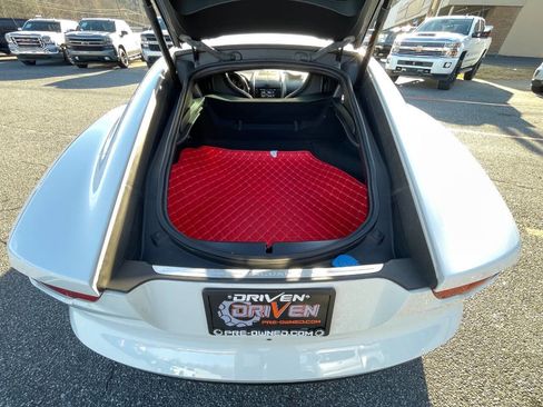 Used 2017 Jaguar F-TYPE Coupe image 18