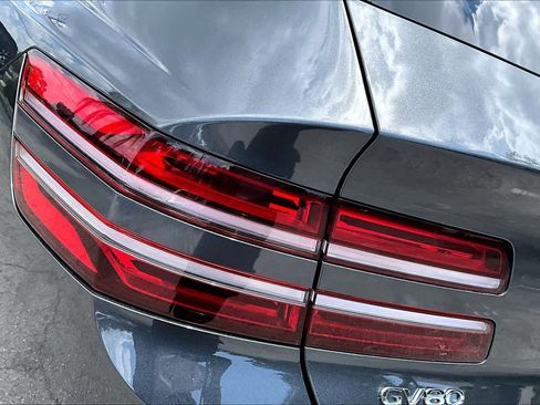 Used 2021 Genesis GV80 3.5T w/ Advanced Package 06 AWD/4WD image 29
