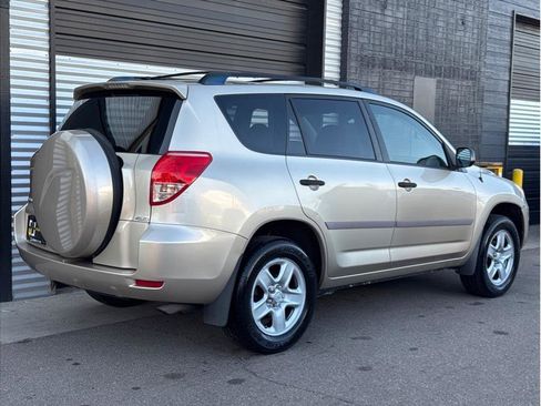 Used 2007 Toyota RAV4 4WD image 10