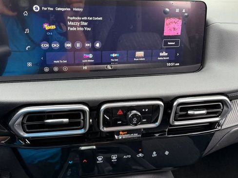 New 2026 Nissan Sentra SV w/ Floor Mat Package FWD image 19