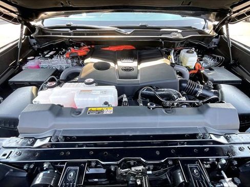 Used 2026 Toyota Sequoia SR5 w/ TRD Off-Road Package image 10