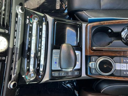 Used 2018 Genesis G90 5.0 Ultimate image 45