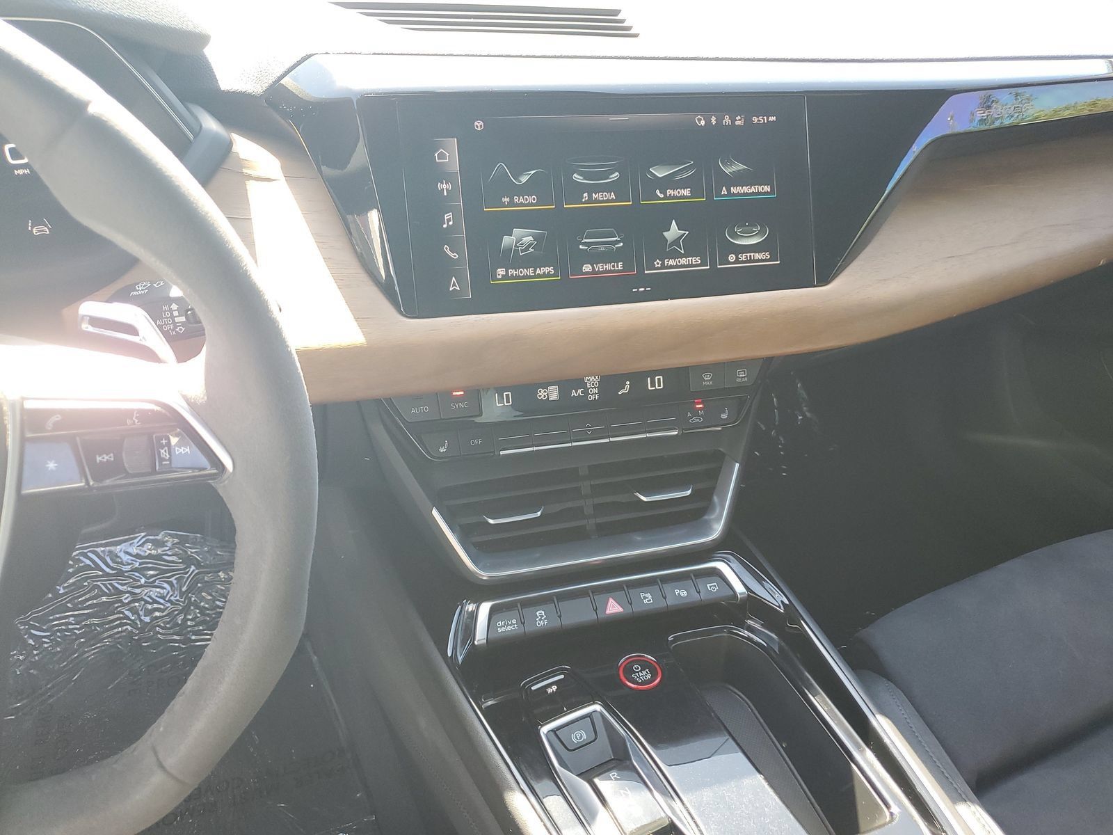 Used 2022 Audi e-tron GT Prestige w/ Prestige Package AWD/4WD image 25