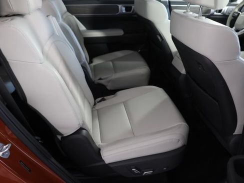 Certified 2025 Hyundai Santa Fe Calligraphy AWD/4WD image 25