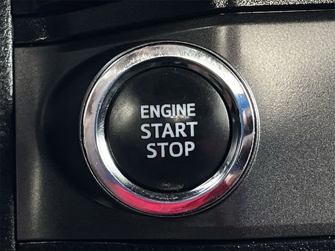 Used 2023 Toyota Tacoma TRD Off-Road image 19