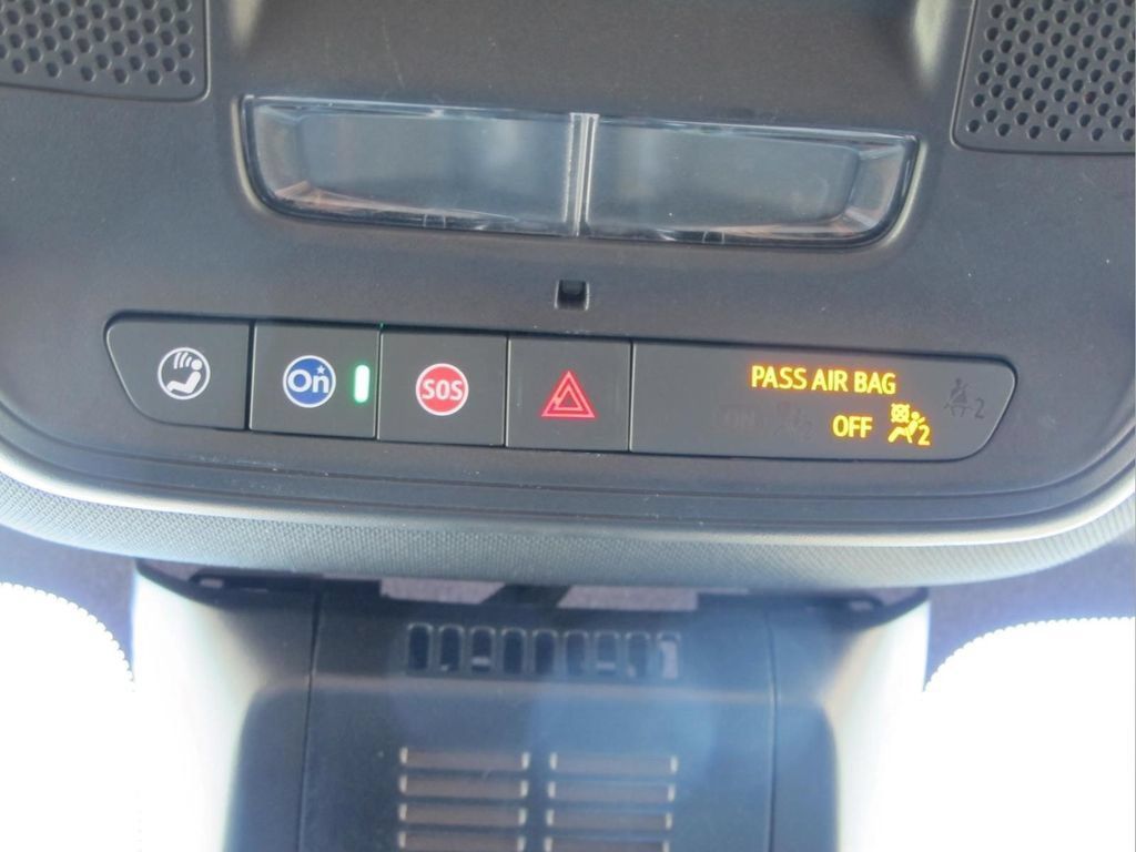 Used 2026 Chevrolet Equinox LT FWD image 20
