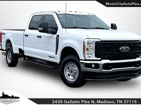 Used 2024 Ford F250 XL w/ FX4 Off-Road Package AWD/4WD image 1