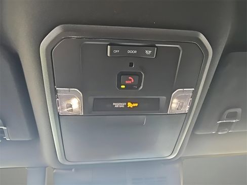 Used 2025 Toyota Tacoma 4x4 Double Cab Hybrid image 39