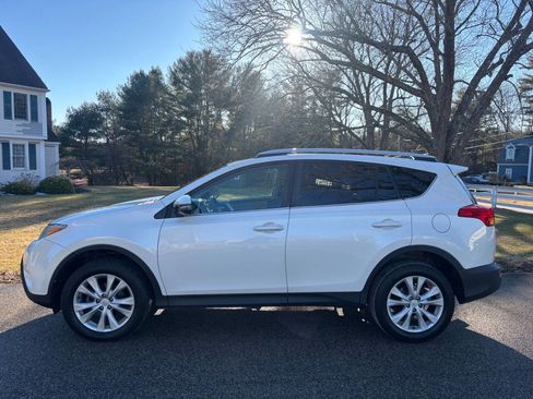 Used 2014 Toyota RAV4 Limited image 3