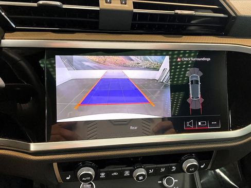 Certified 2023 Audi Q3 2.0T Premium w/ Convenience Package image 29