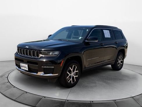 Used 2024 Jeep Grand Cherokee L Limited AWD/4WD image 7