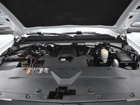 Used 2019 Chevrolet Silverado 1500 LT w/ All Star Edition AWD/4WD image 35