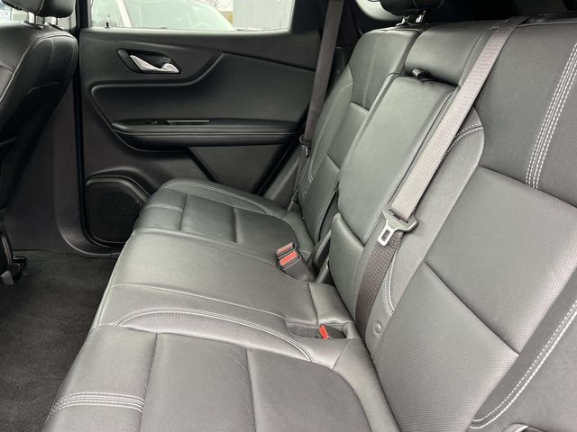 Used 2024 Chevrolet Blazer LT FWD image 23