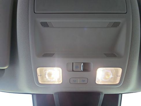 Used 2025 Ford Ranger Lariat w/ Chrome Accent Package image 21