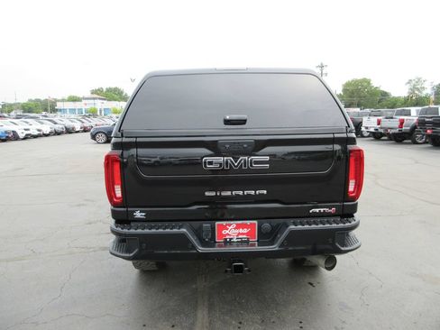 Used 2022 GMC Sierra 2500 AT4 w/ AT4 Preferred Package AWD/4WD image 7