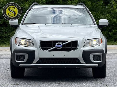 Used 2013 Volvo XC70 T6 AWD/4WD image 2