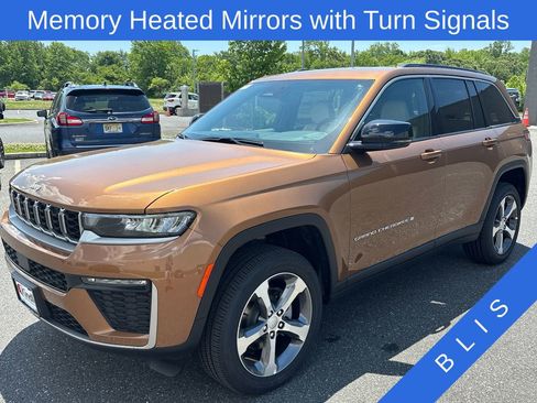 New 2026 Jeep Grand Cherokee Limited AWD/4WD image 4
