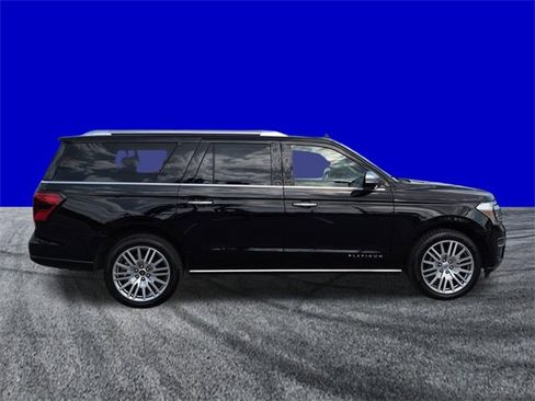 Certified 2023 Ford Expedition Max Platinum image 3