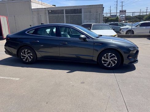 Used 2026 Hyundai Sonata Blue FWD image 4