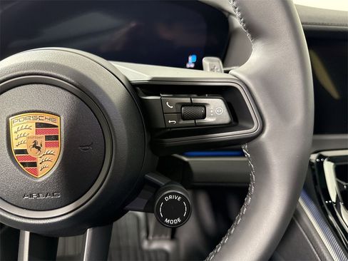 New 2026 Porsche Panamera image 38