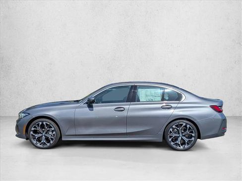 New 2026 BMW 330i Sedan w/ Premium Package RWD image 9