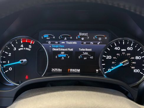 Used 2020 Ford F250 Platinum w/ FX4 Off-Road Package AWD/4WD image 29