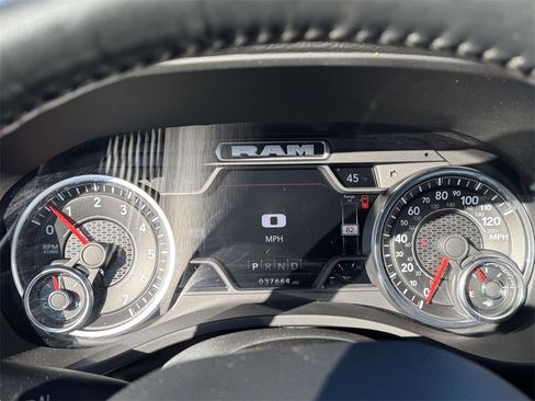 Used 2022 RAM 1500 Big Horn image 24
