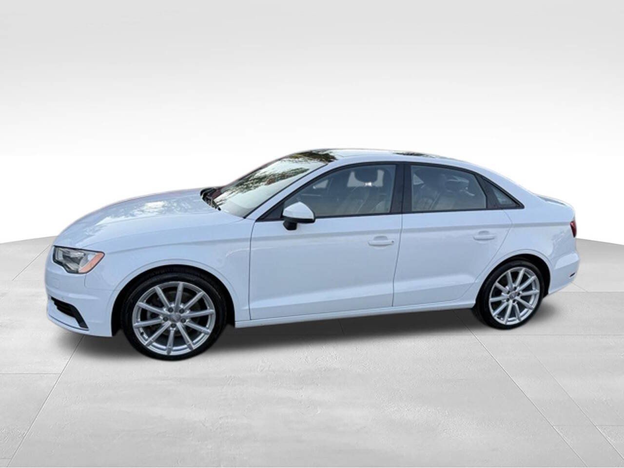 Used 2016 Audi A3 1.8T Premium FWD image 2