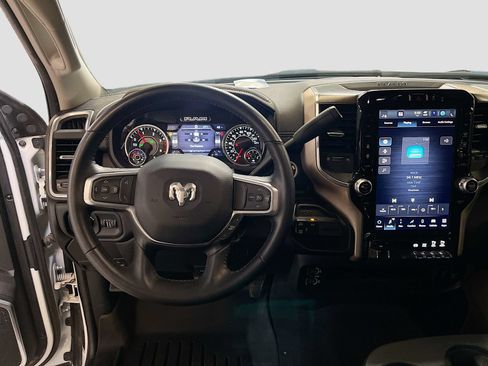 Used 2024 RAM 2500 Laramie AWD/4WD image 22