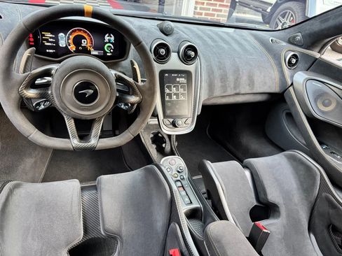 Used 2019 McLaren 600LT RWD image 77