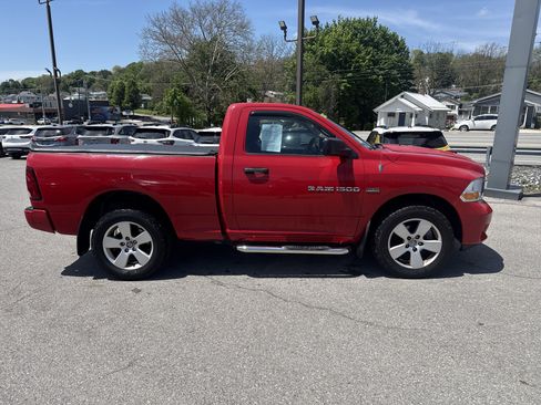 Used 2012 RAM 1500 Express AWD/4WD image 2