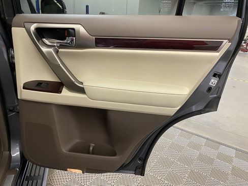 Used 2017 Lexus GX 460 460 image 11