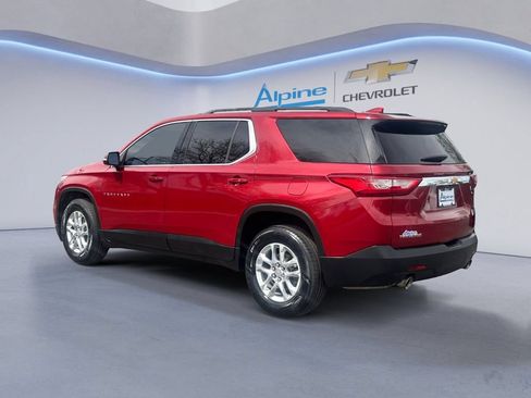 Used 2021 Chevrolet Traverse LT FWD image 3