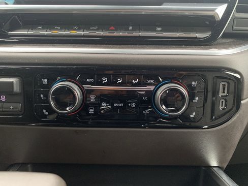 Used 2023 Chevrolet Silverado 1500 LTZ image 29