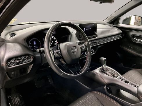 Used 2024 Honda HR-V Sport image 17