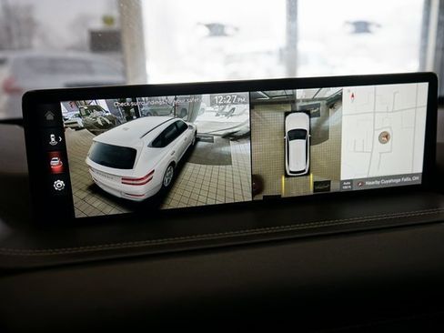 Used 2021 Genesis GV80 2.5T w/ Prestige Package 04 image 9