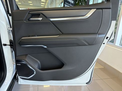 New 2026 GMC Acadia Elevation image 15