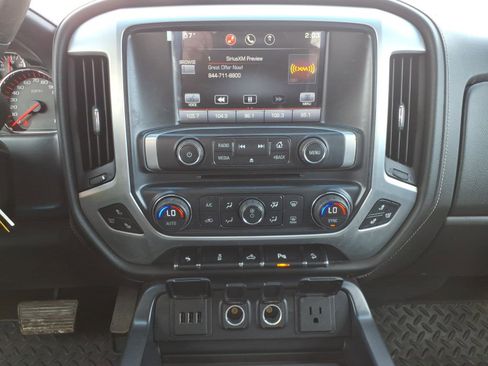 Used 2015 GMC Sierra 1500 SLT w/ SLT Crew Cab Value Package image 19