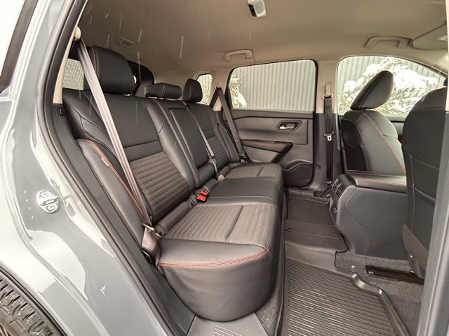 Used 2026 Nissan Rogue SV AWD/4WD image 40