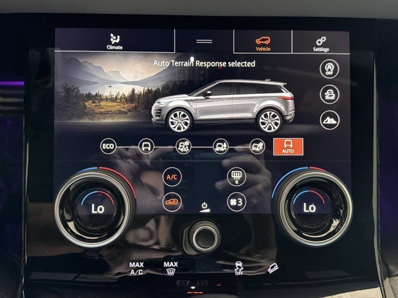 Used 2020 Land Rover Range Rover Evoque R-Dynamic SE AWD/4WD image 32