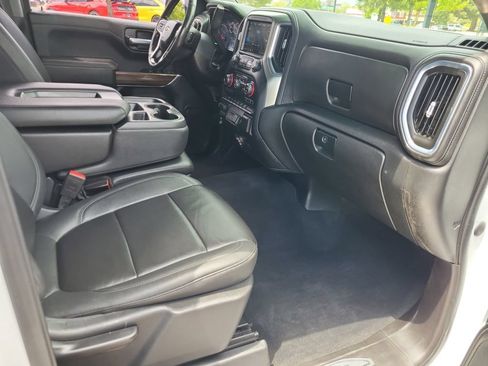 Used 2021 Chevrolet Silverado 1500 LT AWD/4WD image 15