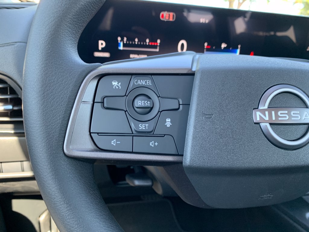 New 2027 Nissan Sentra SV w/ Floor Mat Package FWD image 9