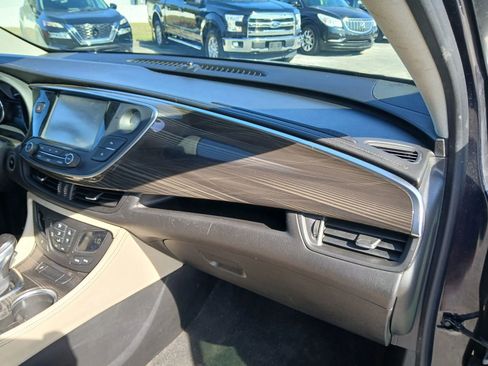 Used 2020 Buick Envision Preferred image 17