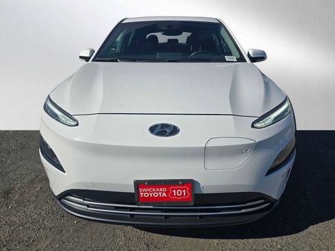 Used 2023 Hyundai Kona SEL image 8