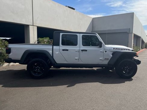 Used 2023 Jeep Gladiator Mojave w/ LED Lighting Group AWD/4WD image 3